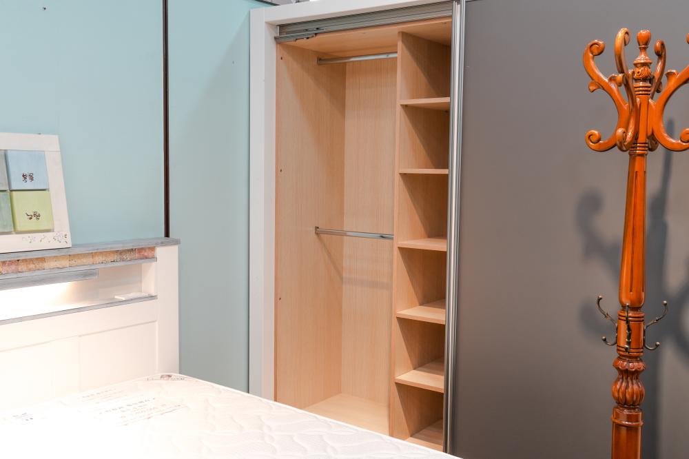 슬라이딩도어 장롱