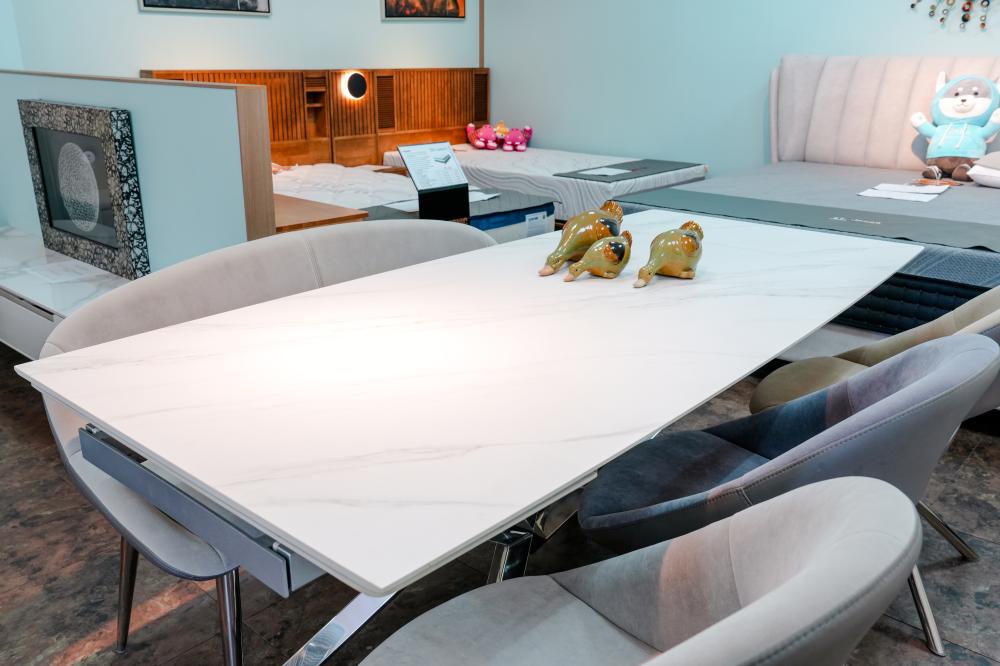 무광 화이트 확장형 식탁세트