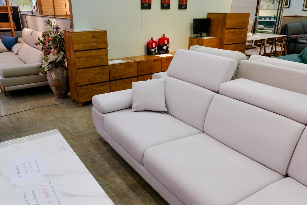 헤드레스트 패브릭 카우치소파