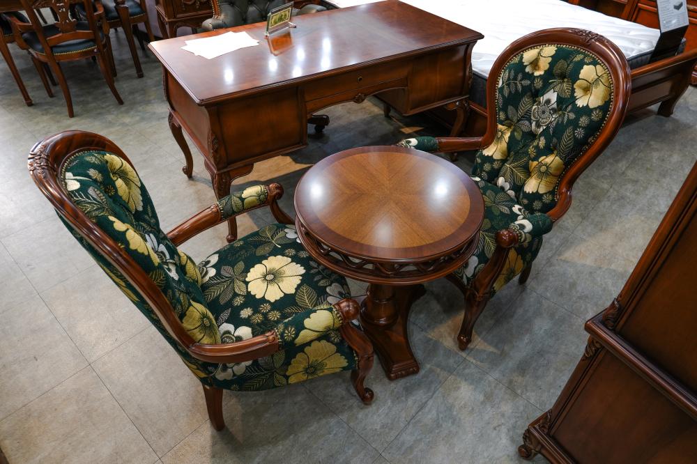 엔틱 원목 2인 식탁 세트