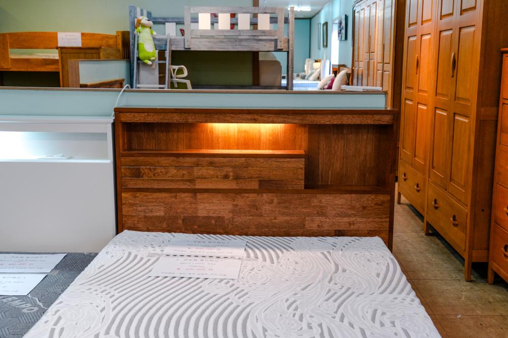 원목 싱글 침대